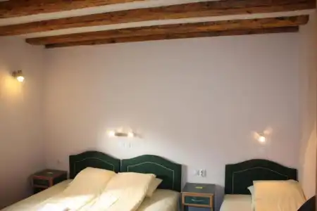 Guesthouse Kraljica - 11