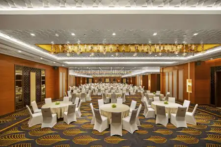 Radisson Blu & Suites GRT Chennai - 23