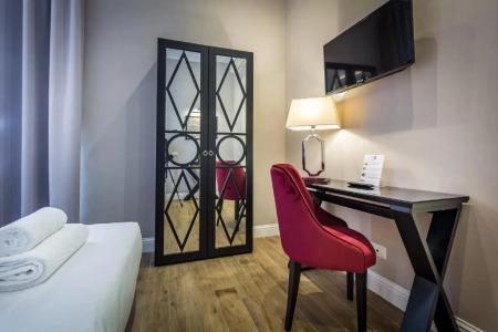 Emma Small Luxury - 99