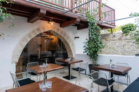 Oinou Strata - Adults Only - 21