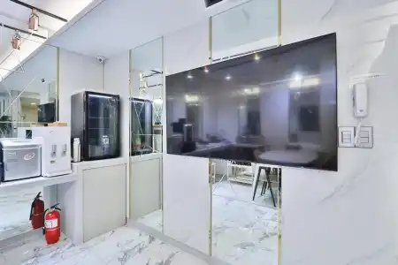 Busan Seomyeon YTT - 17