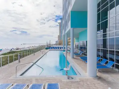 Hampton Inn and Suites Panama City Beach/Beachfront - 15