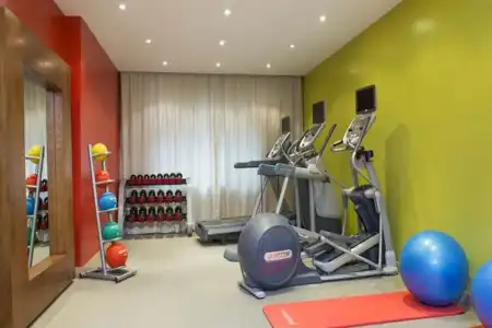 Hilton Garden Inn Hanoi - 18