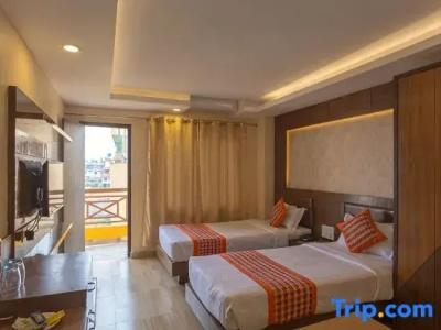 Yellow Pagoda - 48