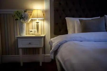 Queen's Court & Residence - 177