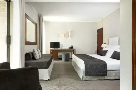 Bellevue & Resort - 184