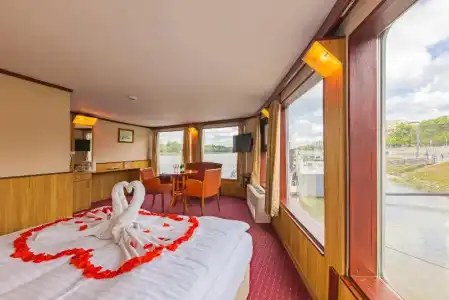 Fortuna Boat - 40