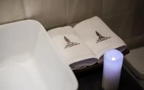 Phnom Penh 51 & Residences - 53
