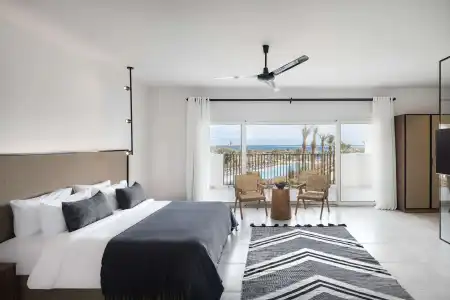 Serry Beach Resort - 1