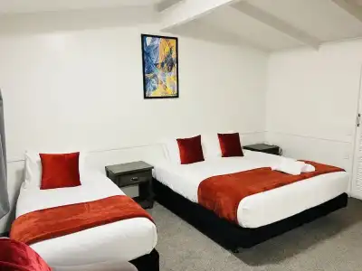 18th Avenue Thermal Motel - 58
