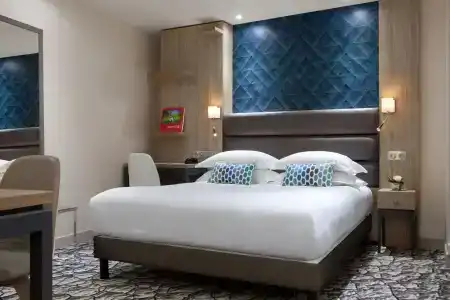 Serotel Suites - 16