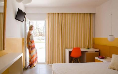 Zeuss Palm Beach - 5