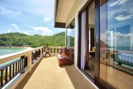 Crystal Bay Beach Resort - 5