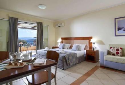 Avantis Suites - 105