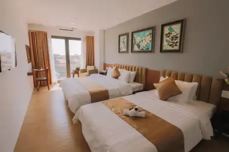 Gardenia Hue - 2