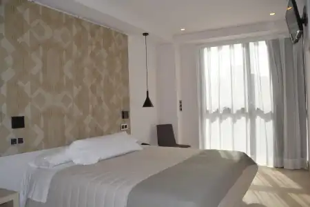 Bilbao Plaza - 4