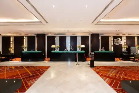Holiday Inn BANGKOK SILOM by IHG - 13