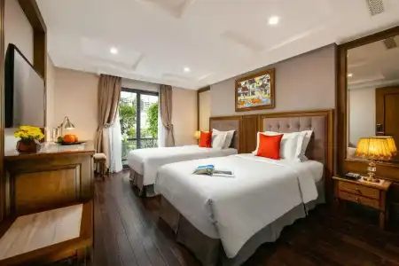 Hanoi Dalvostro Valentino & Spa - 117