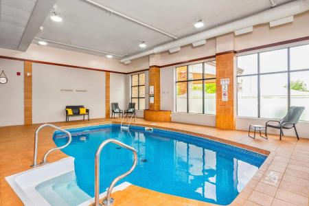 Quality Inn & Suites Levis - 15