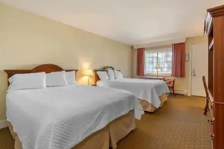 Ogunquit & Suites - 60