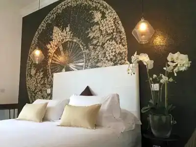 Villa Rose - 100