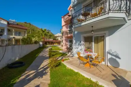 Infinity Lily Apartments - 14