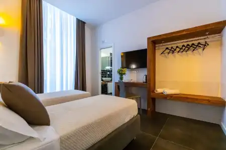 Santa Chiara Inn - 14