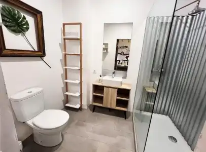 ECO Hostel - 180