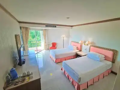Khanom Golden Beach - 23