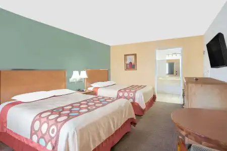 Super 8 by Wyndham St. George UT - 1