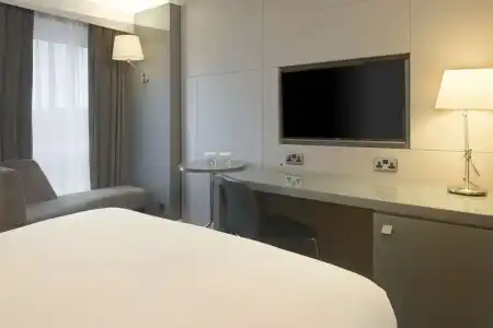DoubleTree by Hilton Bristol City Centre - 50