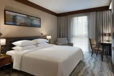 Sheraton Istanbul City Center - 4