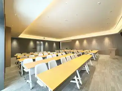 Ji Guangzhou Sports Center Tianhe North Road - 14