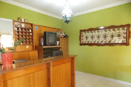 John & Mary's Studios - 22
