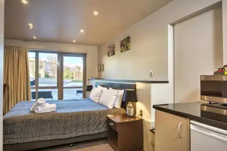 Autoline Queenstown Motel - 128