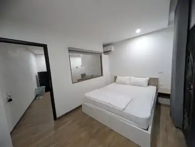 Era Apartment Lac Long Quan - 28