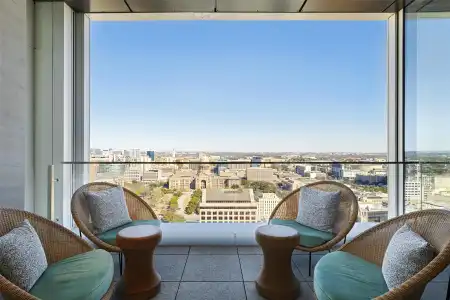 Hyatt Centric Congress Avenue - 6