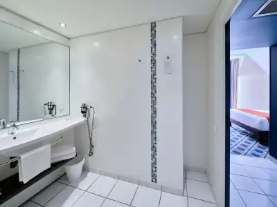 Mercure Chartres Centre Cathédrale - 52