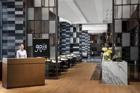 Shanghai Marriott Kangqiao - 24