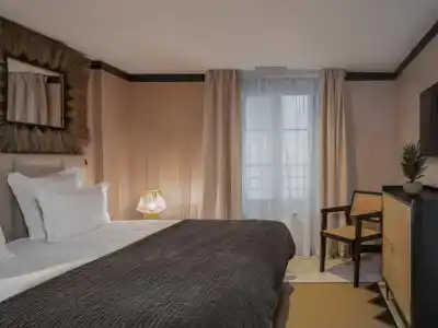 Maisons du Monde Hôtel & Suites - Marseille Vieux Port - 82