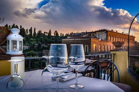 La Scaletta Al Ponte Vecchio - 22