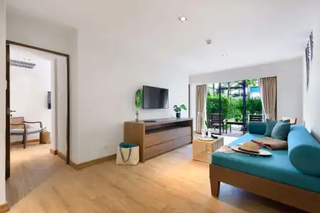 Outrigger Khao Lak Beach Resort - 8