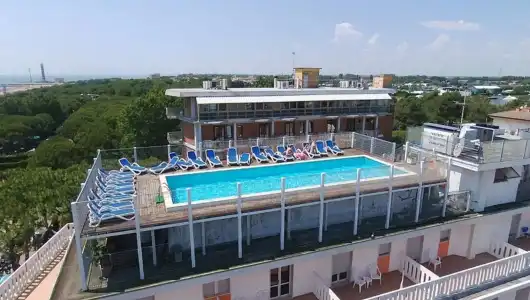 La Siesta - 9