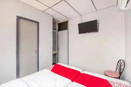 OYO 537 Na Banglampoo - 18
