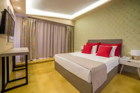 Koukounaria & Suites - 72