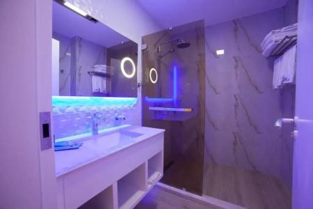 Grand Blue FAFA Resort & Spa - 7