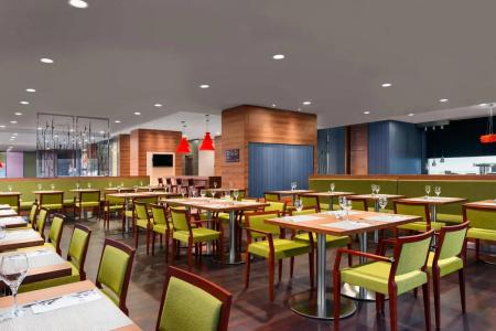 Hilton Garden Inn Sevilla - 25