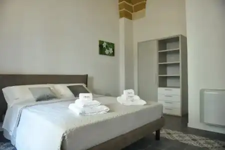 Tobacco Suite - 109