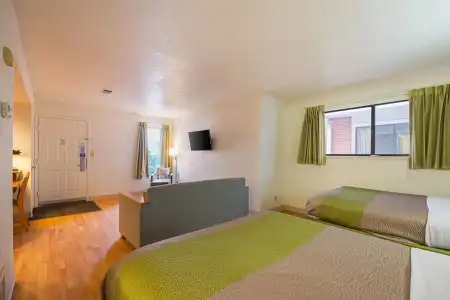 Studio 6 Extended Stay - Greensboro, NC - 2
