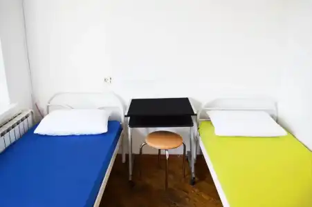 Hostel Golden Gates - 3